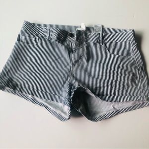 H&M striped shorts